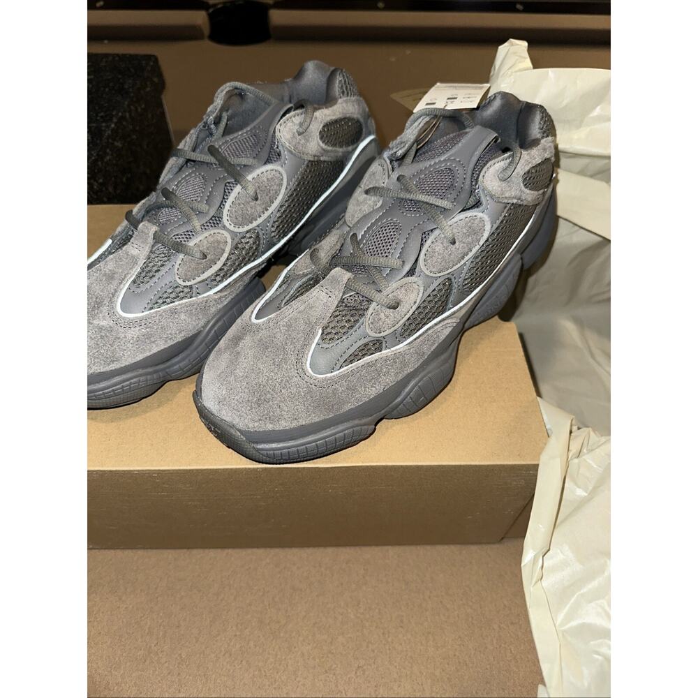 Size 10.5 - adidas Yeezy 500 Granite 2022